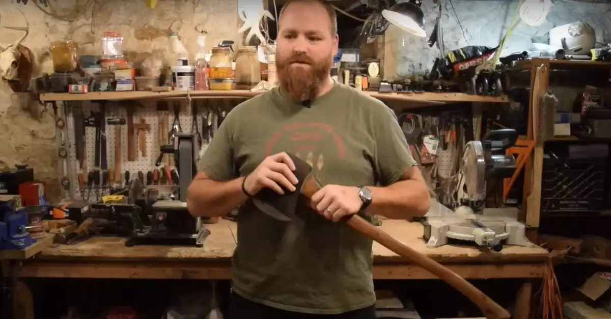 How To Identify A Collins Axe (Guide & History) â€“