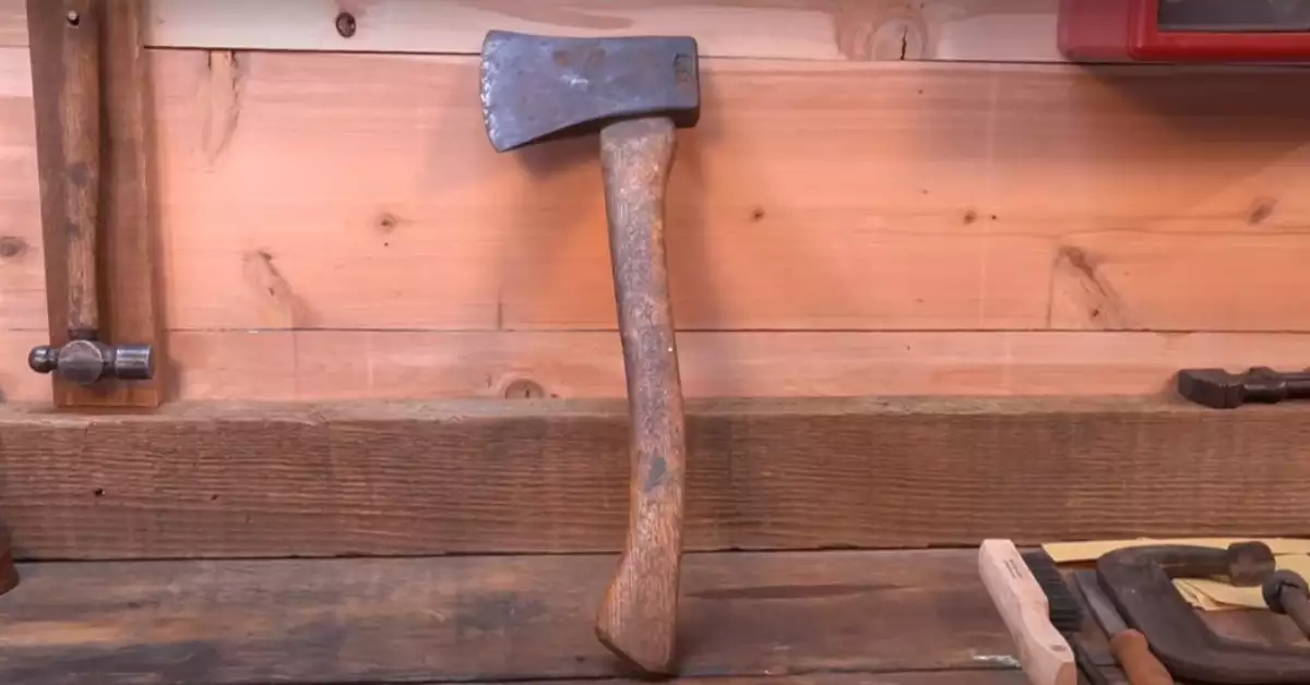 How To Remove Rust from Axe Head â€“ 3 Steps Process